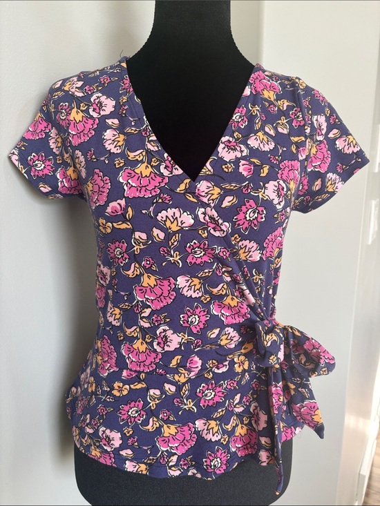 Rebel Sugar Tops - NWOT Rebel Sugar Navy Floral Wrap Top with Pink & Yellow Accents